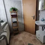 Ganzes Naehe Zentrum
