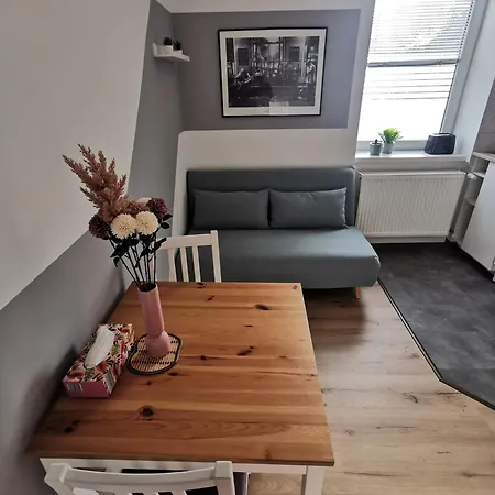 Apartment Ganzes Naehe Zentrum *